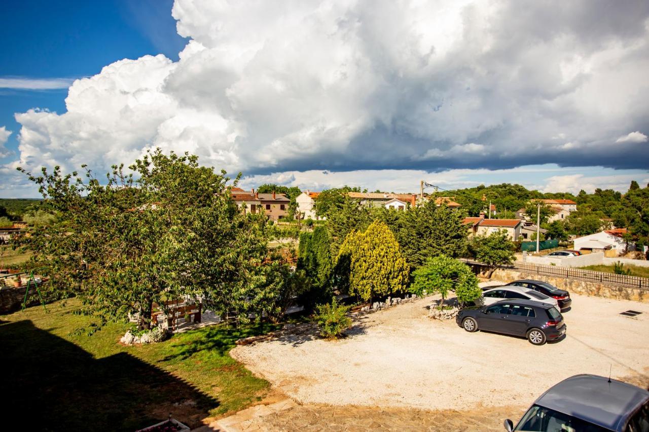 Apartmani Jurman Matohanci Exterior photo